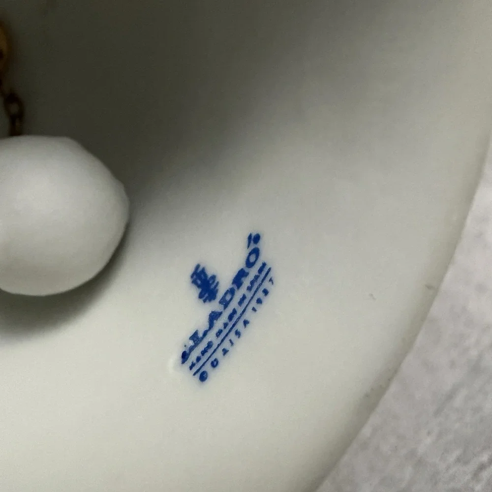 Vintage 1987 LLADRO 5458 Christmas Bell Ornament Campanita Navidad Bisque Pink‎